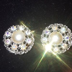 Vintage rhinestone and faux pearl clip earrings